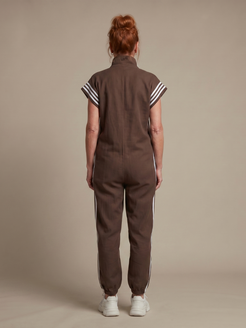 Lark | Jumpsuit mit Reißverschluss vorne und Seitenstreifen