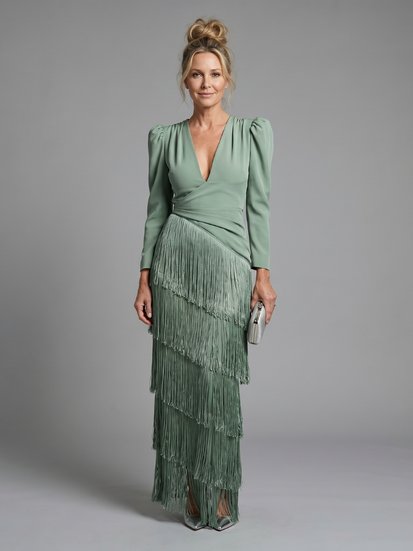 Samara | Langärmliges Midikleid mit weichem Fransenrock