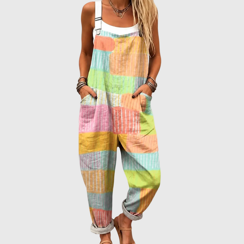 Bequeme pastellfarbene Patchwork-Latzhose