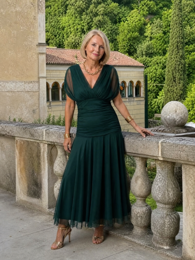 Calen | Schulterfreies Midikleid mit fließendem Fall