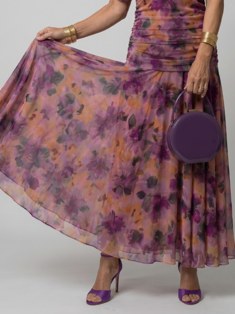 Calen | Schulterfreies Midikleid mit fließendem Fall