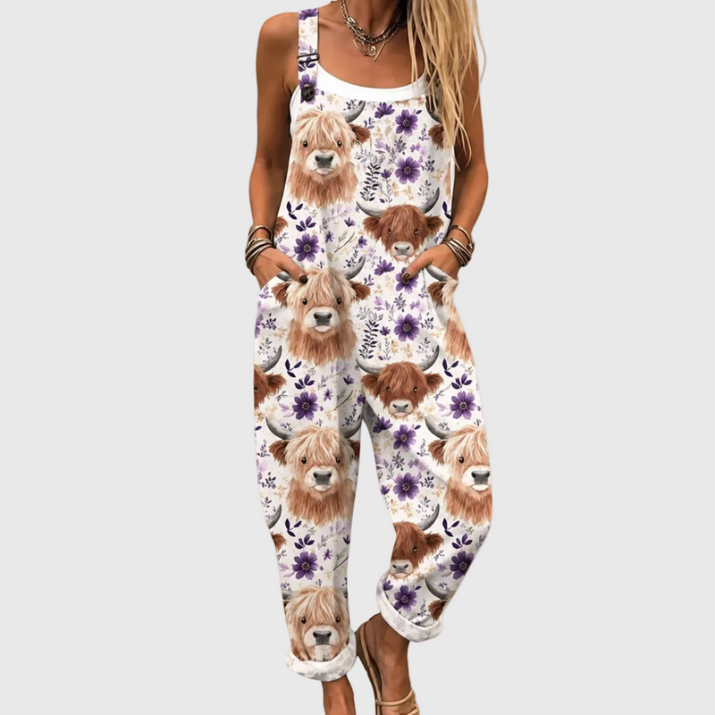 Latzhose mit Highland-Kühen und Blumen