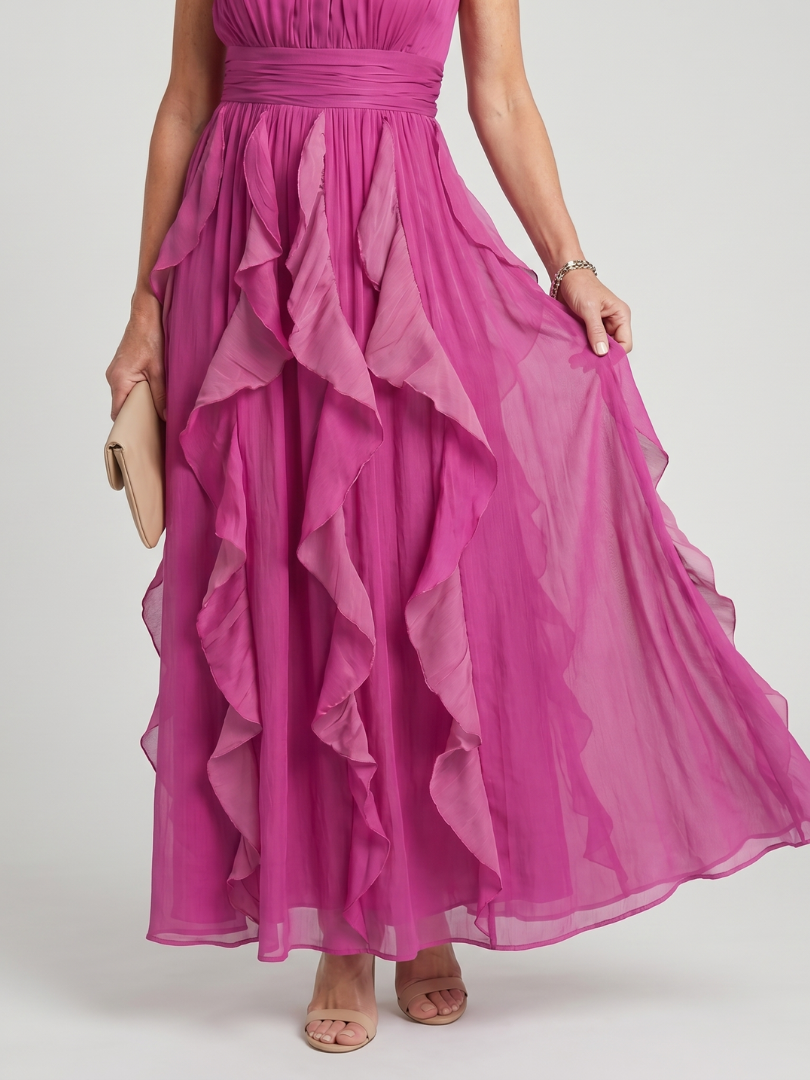Orea | Maxikleid mit hohem Neckholder-Ausschnitt und gestuftem Volantrock