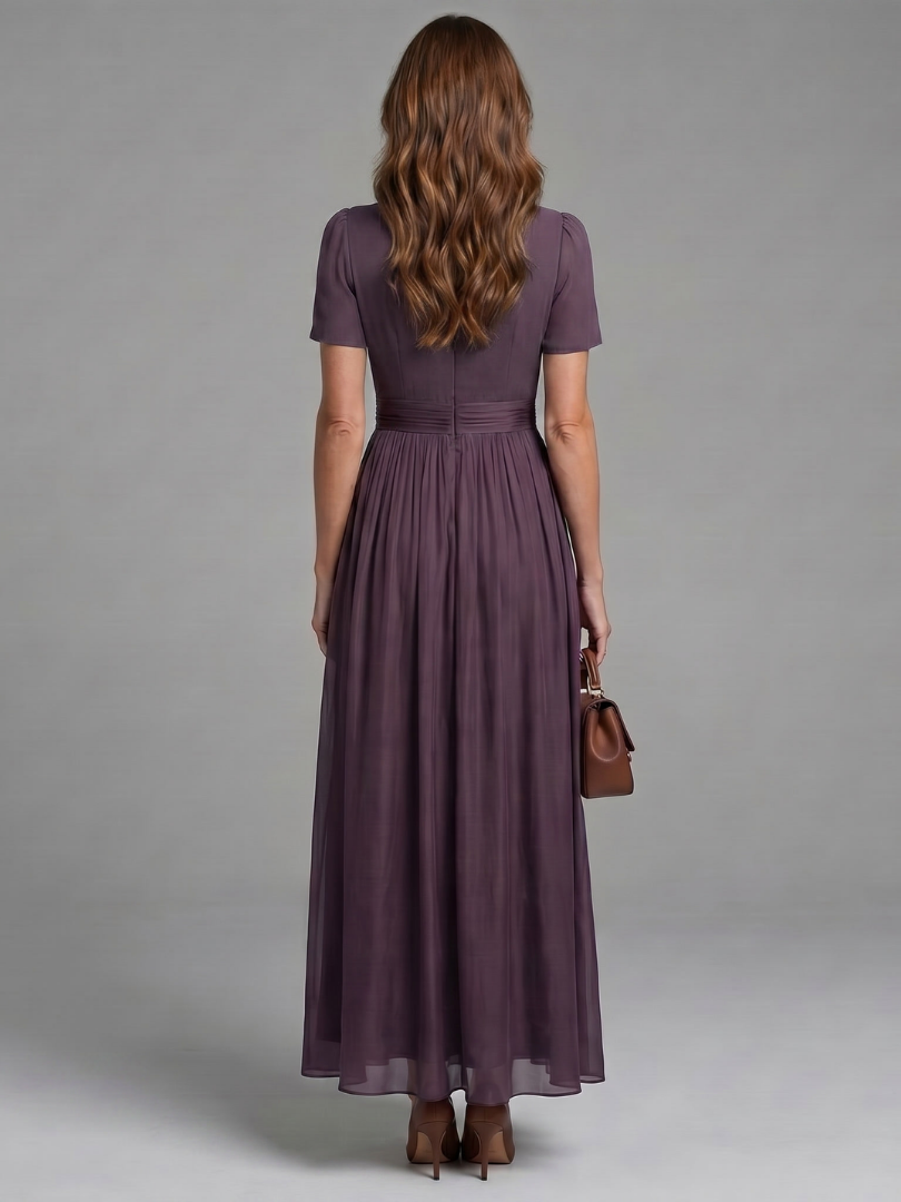 Elia | Maxikleid mit gerafften Taille und Schlüssellochausschnitt