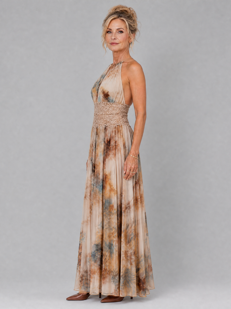 Elavenue | Maxikleid mit Neckholder-Ausschnitt und Spitzendetail an der Taille