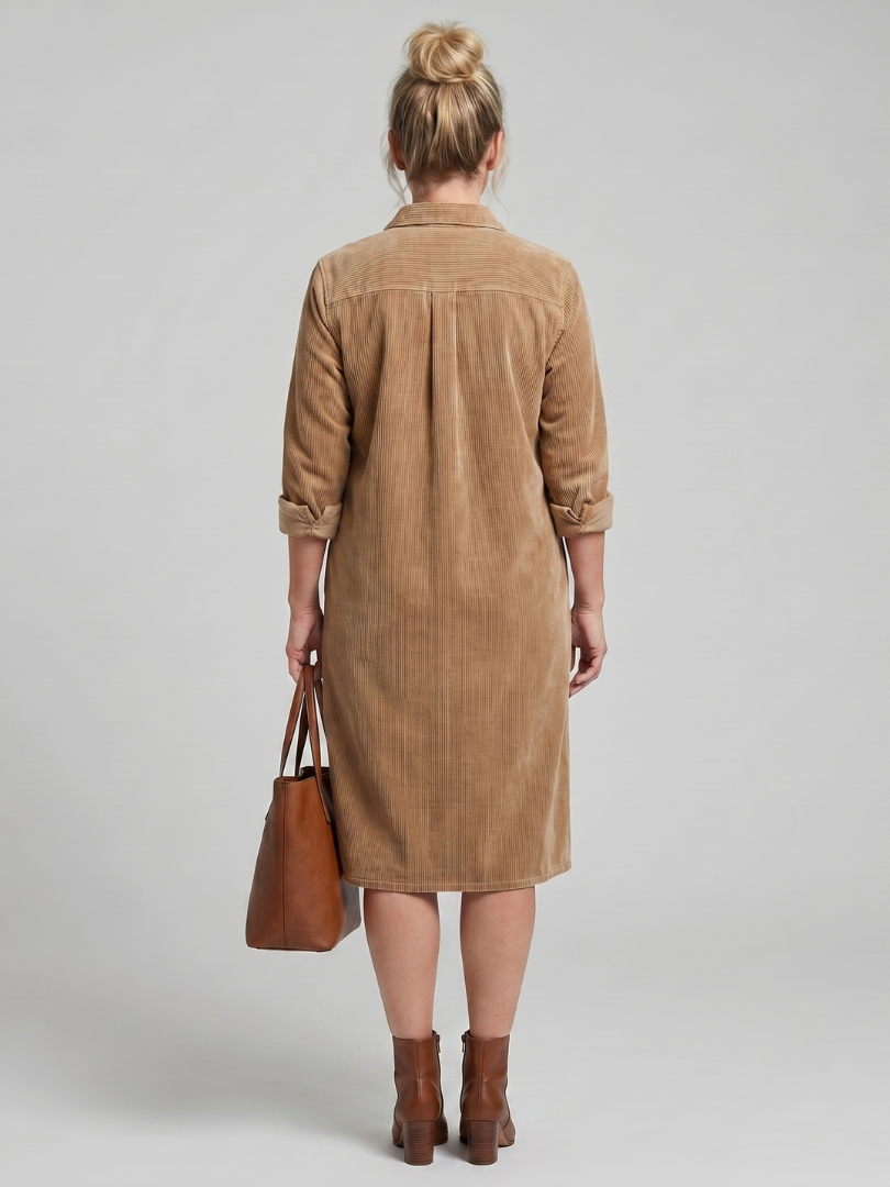 Pema | Langärmliges Midikleid mit aufgesetzten Taschen