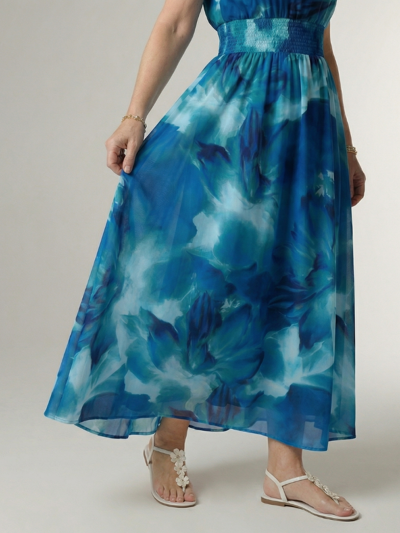 Sylin | Midikleid mit gerafftem Neckholder-Ausschnitt