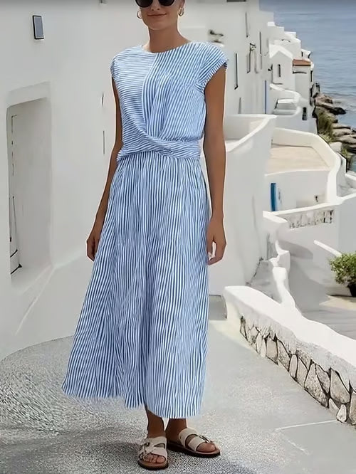Kleid mit gedrehter Taille