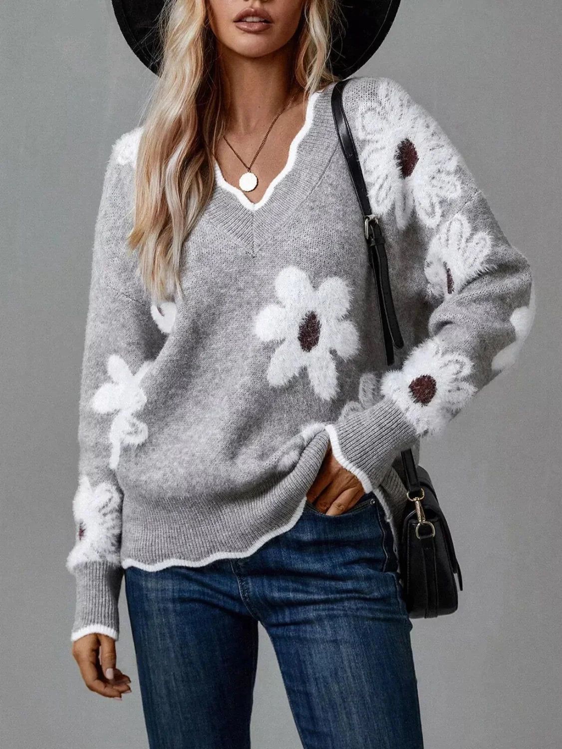 Thea™ | Floraler V-Ausschnitt Pullover