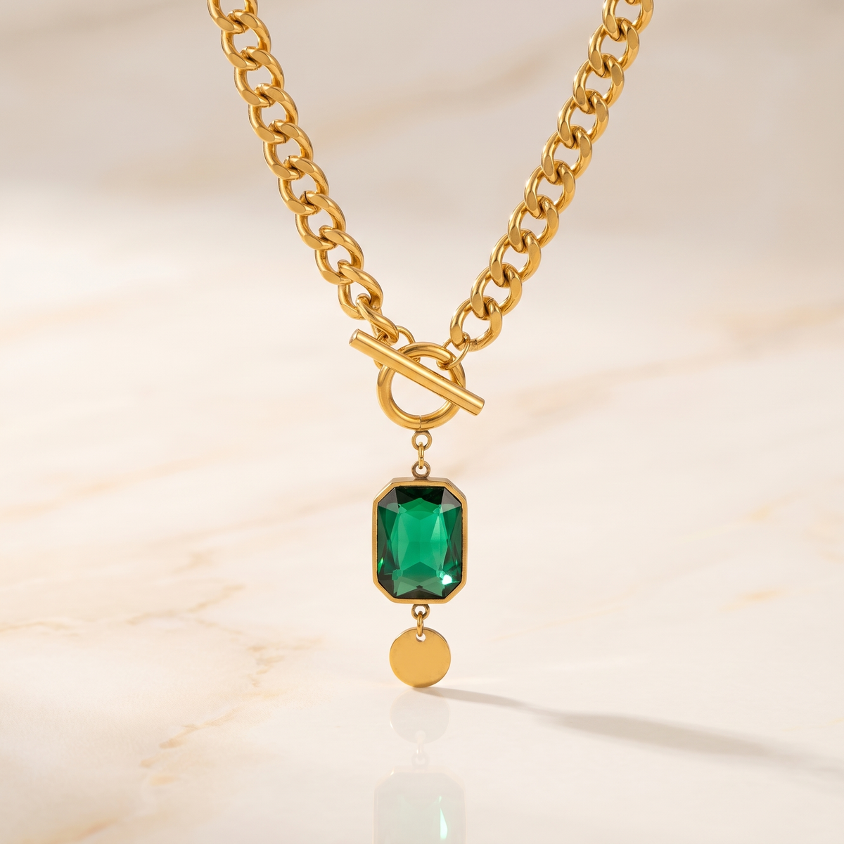 Emerald-Look Halskette