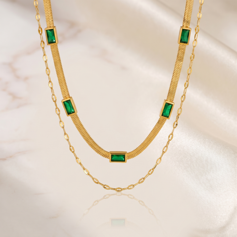 Emerald-Look Halskette