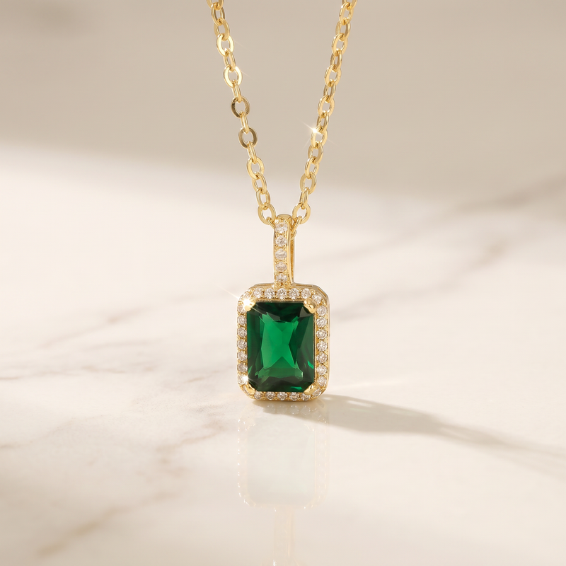 Emerald-Look Halskette