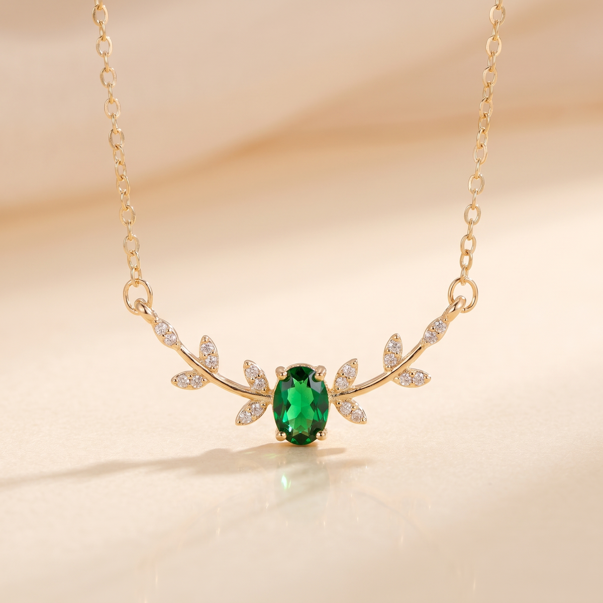 Emerald-Look Halskette
